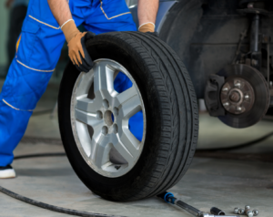 Reifenservice-mobil-vor-Ort